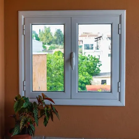 Apartment Julia΄s Alepou